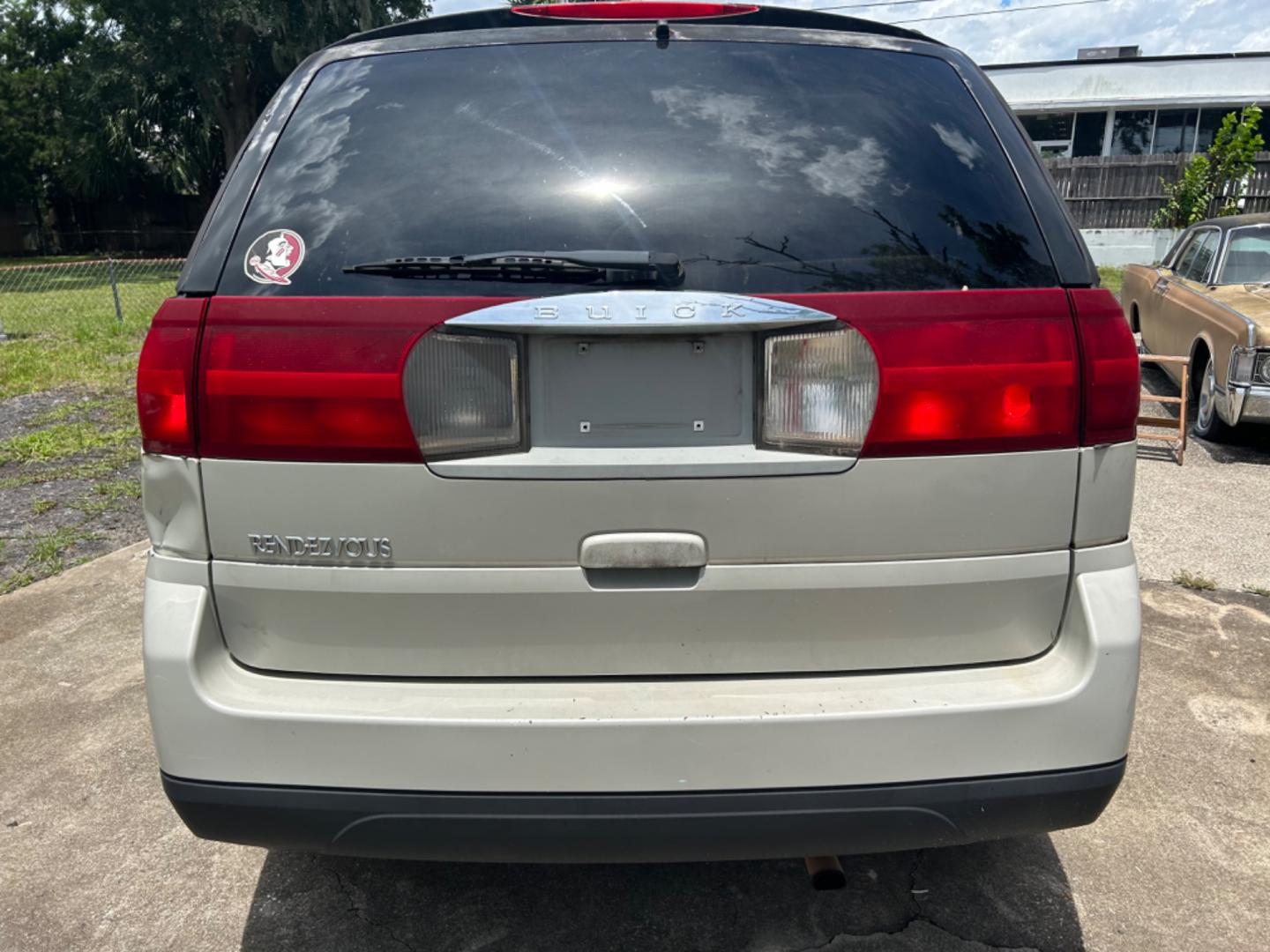 2006 Buick Rendezvous CX (3G5DA03LX6S) with an 3.5L V6 OHV 12V engine, 4-Speed Automatic Overdrive transmission, located at 1758 Cassat Ave., Jacksonville, FL, 32210, (904) 384-2799, 30.286720, -81.730652 - 2006 BUICK RENDEZVOUS CX MODEL 169,152 MILES $3500.00 PLUS TAX, TAG, AND TITLE THIS IS A STEAL!!! SUNROOF ALLOYS POWER SEAT ICE COLD AIR CONDITIONING LOOKS AND RUNS GREAT WELL MAINTAINED CALL US BEFORE IT'S GONE @ 904-384-2799 - Photo#5