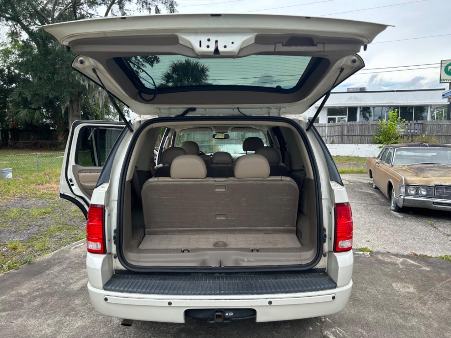 2003 Ford Explorer (1FMDU65W53Z) , located at 1758 Cassat Ave., Jacksonville, FL, 32210, (904) 384-2799, 30.286720, -81.730652 - *****CASH SPECIAL*****$3000.00 PLUS TAX, TAG, AND TITLE*****2003 FORD EXPLORER LIMITED MODEL 225,906 MILES LOOKS AND RUNS GREAT!!! LEATHER SUNROOF AUTOMATIC TRANSMISSION ALLOYS RUNNING BOARDS ICE COLD AIR CONDITIONING 4,6L V8 THIS IS ANOTHER GREAT DEAL CALL NOW @ 904-384-2799 BEFORE IT'S SOLD! - Photo#19