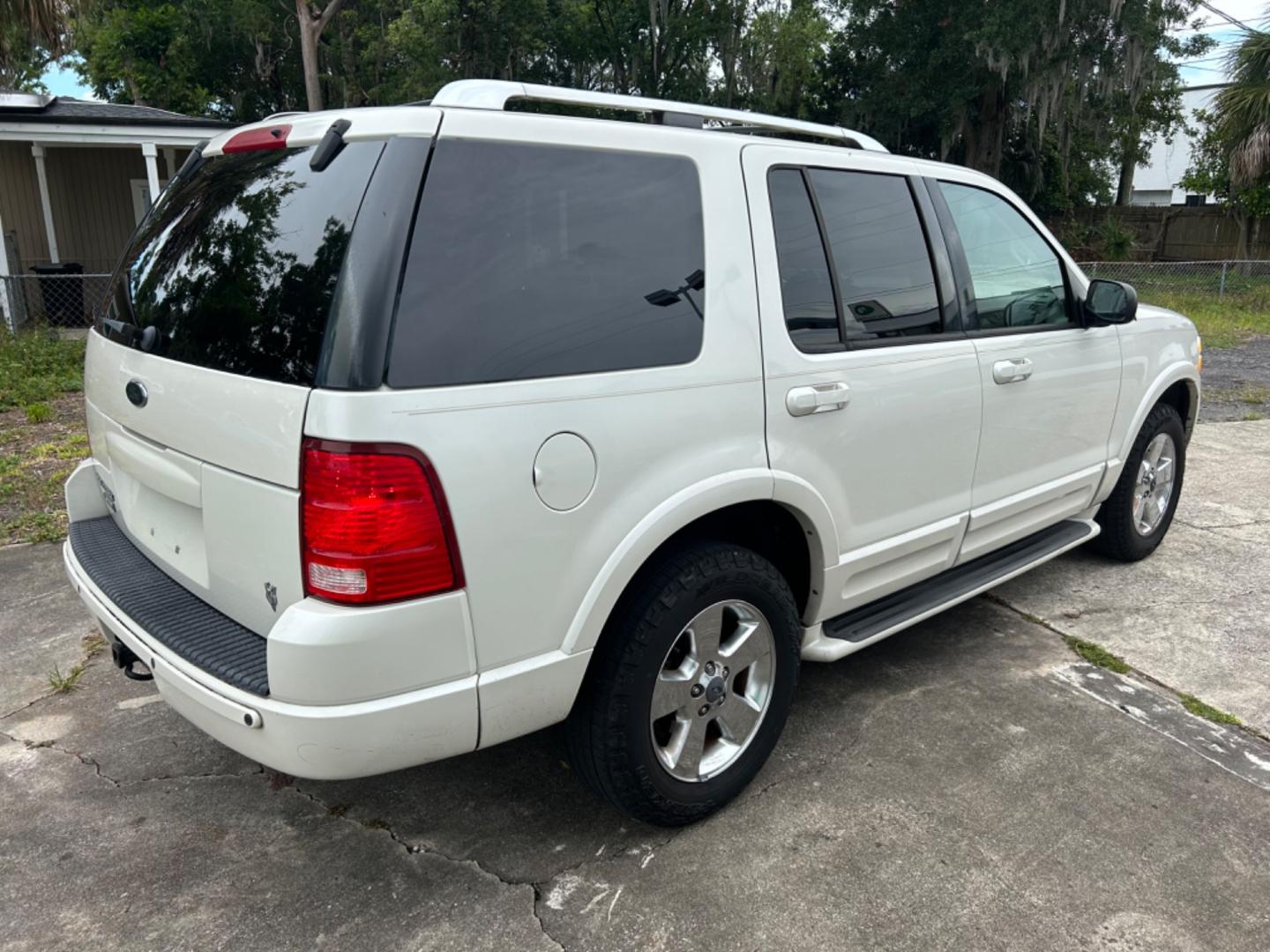 2003 Ford Explorer (1FMDU65W53Z) , located at 1758 Cassat Ave., Jacksonville, FL, 32210, (904) 384-2799, 30.286720, -81.730652 - *****CASH SPECIAL*****$3000.00 PLUS TAX, TAG, AND TITLE*****2003 FORD EXPLORER LIMITED MODEL 225,906 MILES LOOKS AND RUNS GREAT!!! LEATHER SUNROOF AUTOMATIC TRANSMISSION ALLOYS RUNNING BOARDS ICE COLD AIR CONDITIONING 4,6L V8 THIS IS ANOTHER GREAT DEAL CALL NOW @ 904-384-2799 BEFORE IT'S SOLD! - Photo#3