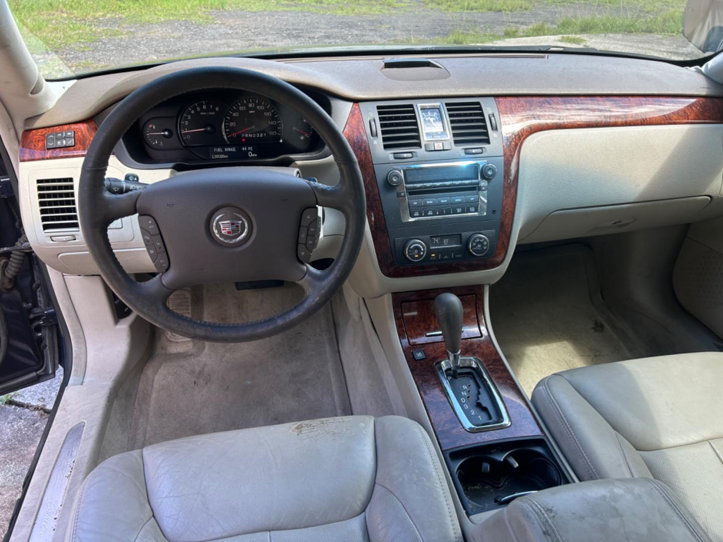 2006 Cadillac DTS (1G6KD57Y66U) , located at 1758 Cassat Ave., Jacksonville, FL, 32210, (904) 384-2799, 30.286720, -81.730652 - *****CASH SPECIAL*****$3500.00 PLUS TAX, TAG, AND TITLE*****2006 CADILLAC DTS 137,980 MILES LEATHER ALLOYS RUNS AND LOOKS GREAT ICE-COLD AIR CONDITIONING TITNED WINDOWS THIS ONE'S GOT STYLE!!! CALL BEFORE IT'S SOLD @ 904-384-2799 - Photo#8