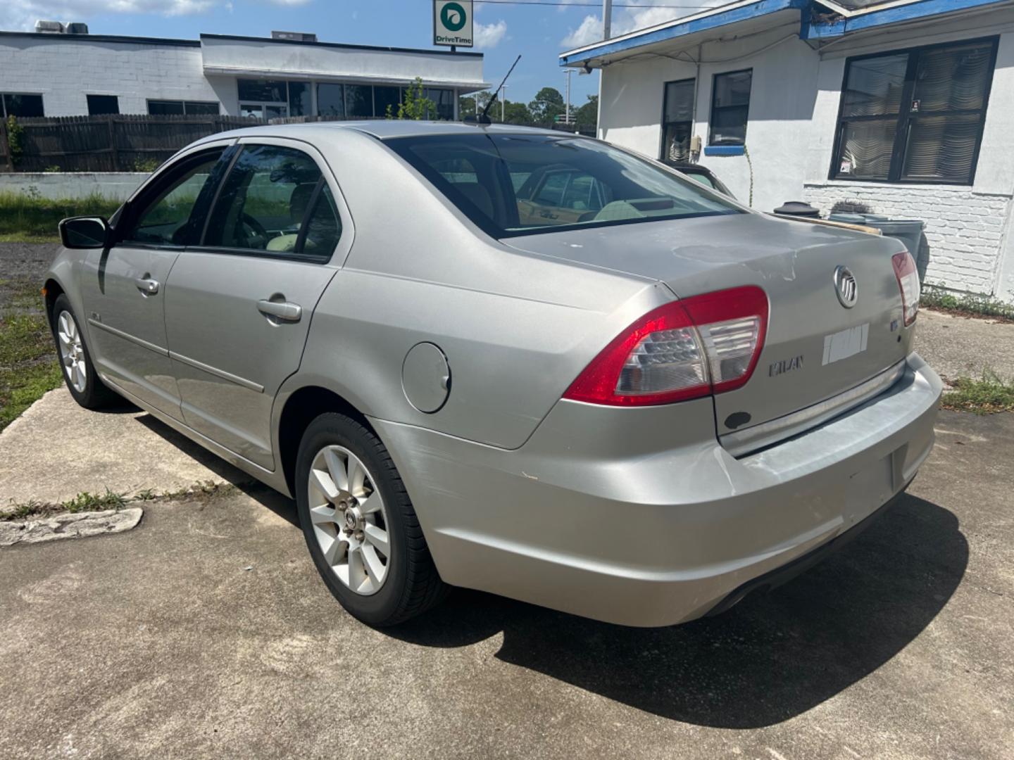 2007 Mercury Milan (3MEHM07147R) , located at 1758 Cassat Ave., Jacksonville, FL, 32210, (904) 384-2799, 30.286720, -81.730652 - CASH SPECIAL!!!!! 2007 MERCURY MILAN ONLY 137,339 MILES!!!!! $3500.00 PLUS TAX, TAG, AND TITLE!!!!! CHECK OUT THE PICS EXTRA CLEAN ON THE INSIDE SUNROOF ALLOYS ICE COLD AIR CONDITIONING REMOTE KEYLESS ENTRY DUAL EXHAUST 3.0L V6 CALL TODAY @ 904-384-2799 YOU'LL BE HAPPY YOU DID! - Photo#4