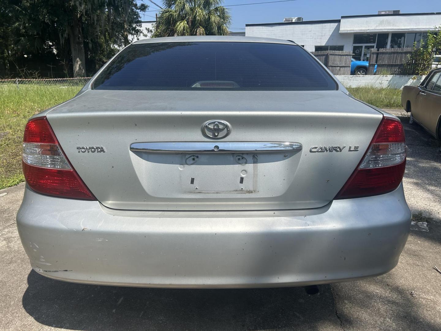 2002 Toyota Camry LE (4T1BE32K52U) with an 2.4L L4 DOHC 16V engine, located at 1758 Cassat Ave., Jacksonville, FL, 32210, (904) 384-2799, 30.286720, -81.730652 - CASH SPECIAL!!!! 2002 TOYOTA CAMRY LE MODEL 220,483 MILES $2500.00 CASH PLUS TAX, TAG, AND TITLE 4-DOOR AUTOMATIC TRANSMISSION ICE-COLD AIR-CONDITIONING SUNROOF 2.4L FOUR CYLINDER ENGINE CALL NOW @ 904-384-2799 BEFORE IT'S GONE - Photo#5