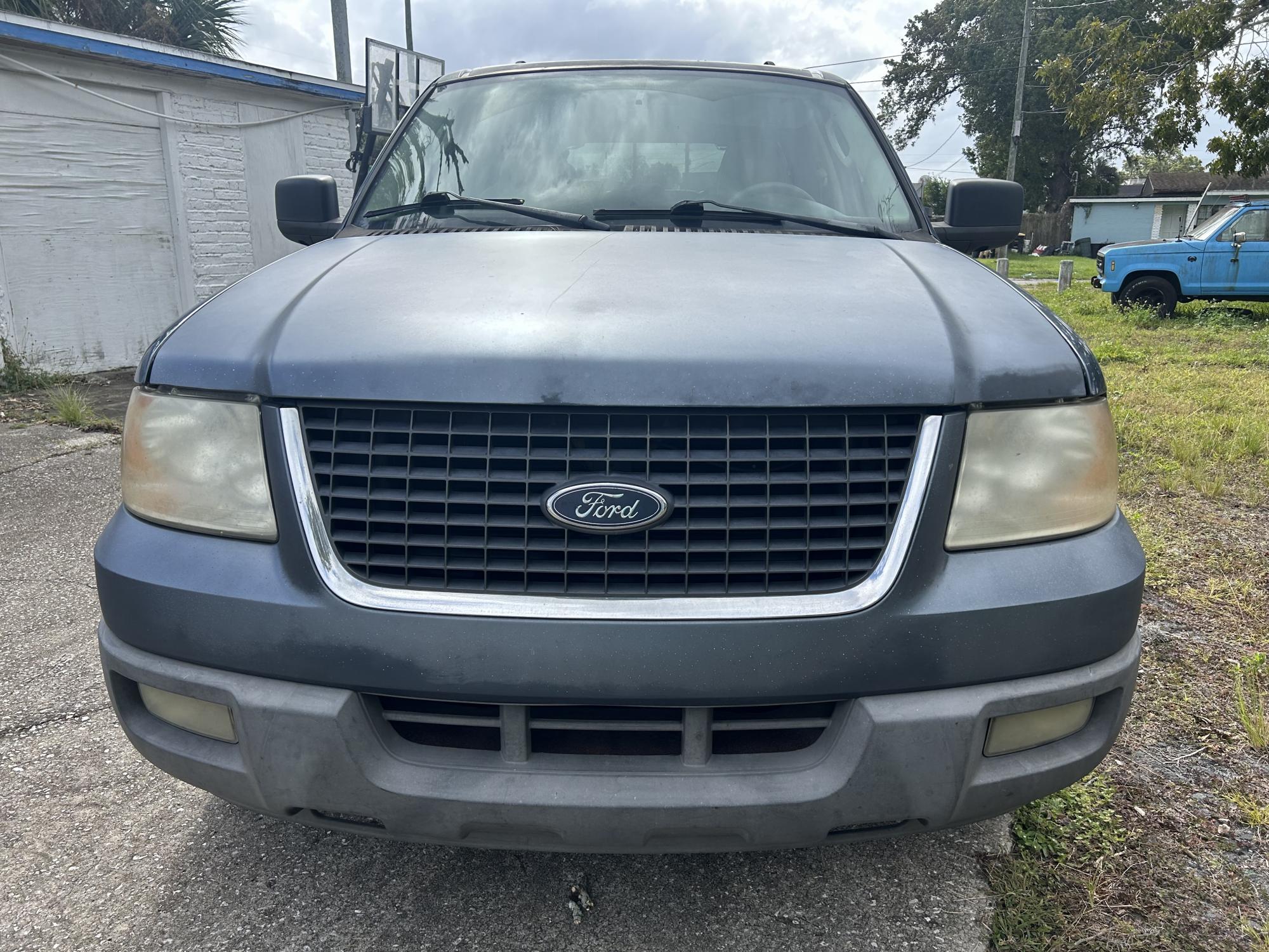 photo of 2006 Ford Expedition XLT 2WD