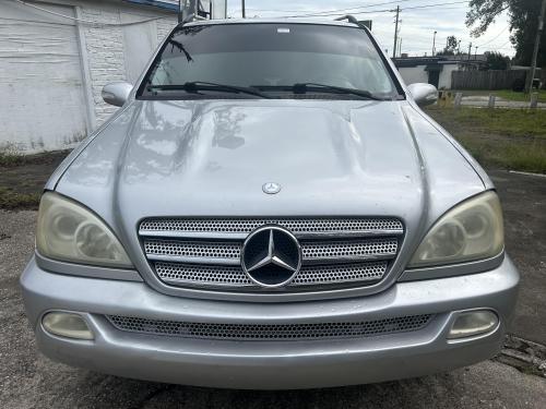 2005 Mercedes-Benz M-Class ML350